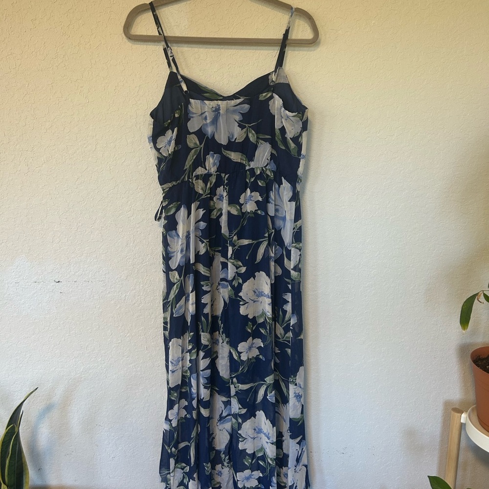 Romantic Chiffon Sleeveless Molded Cup High-Low Maxi Dress, Dark Whimsical - Picture 6 of 11